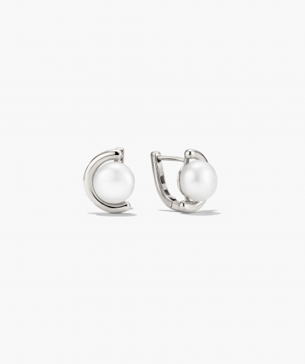 Sloan Pearl Earrings