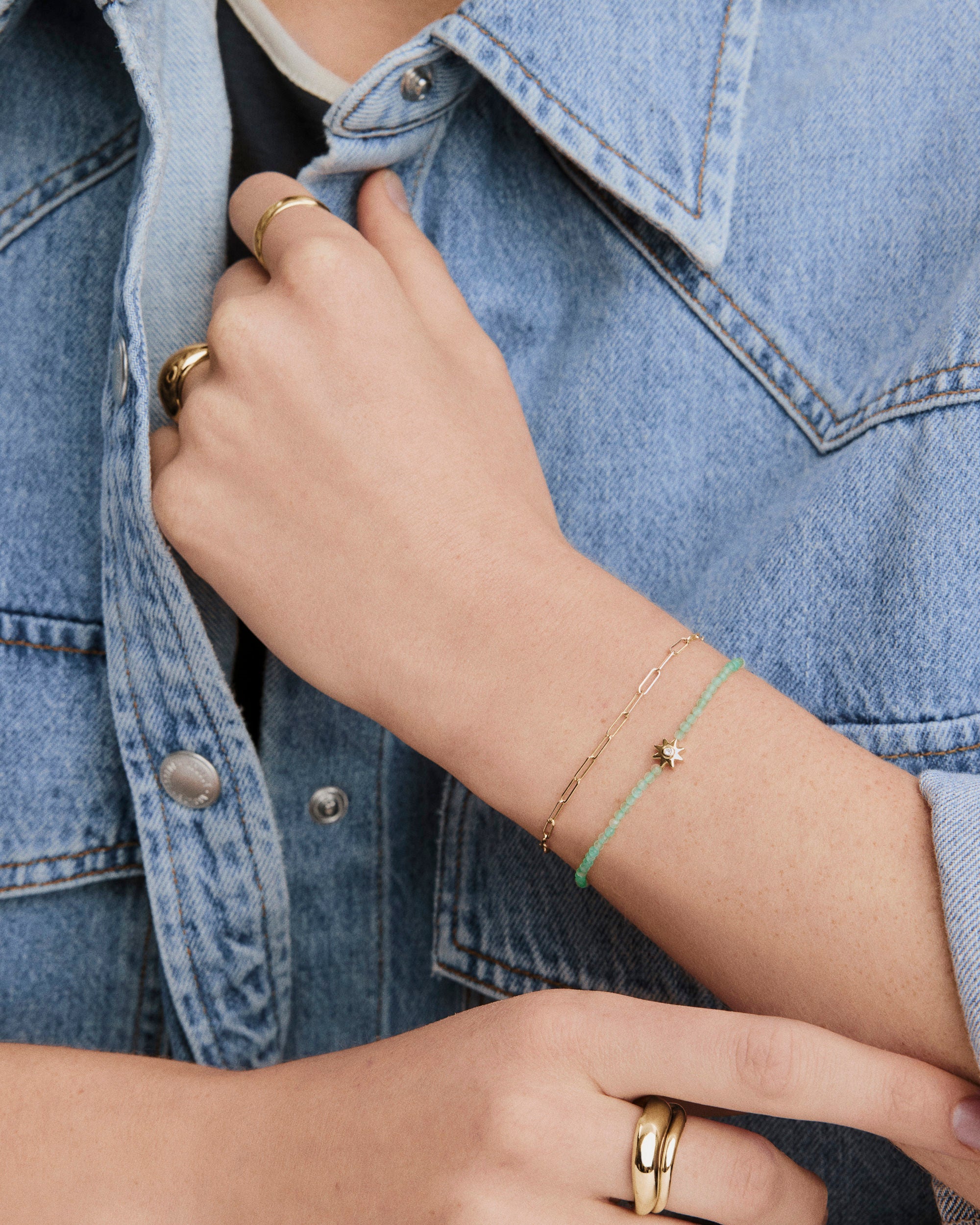 1-BeadedMotifBracelets_BeadedMotifBraceletSun_V_OnFig_010