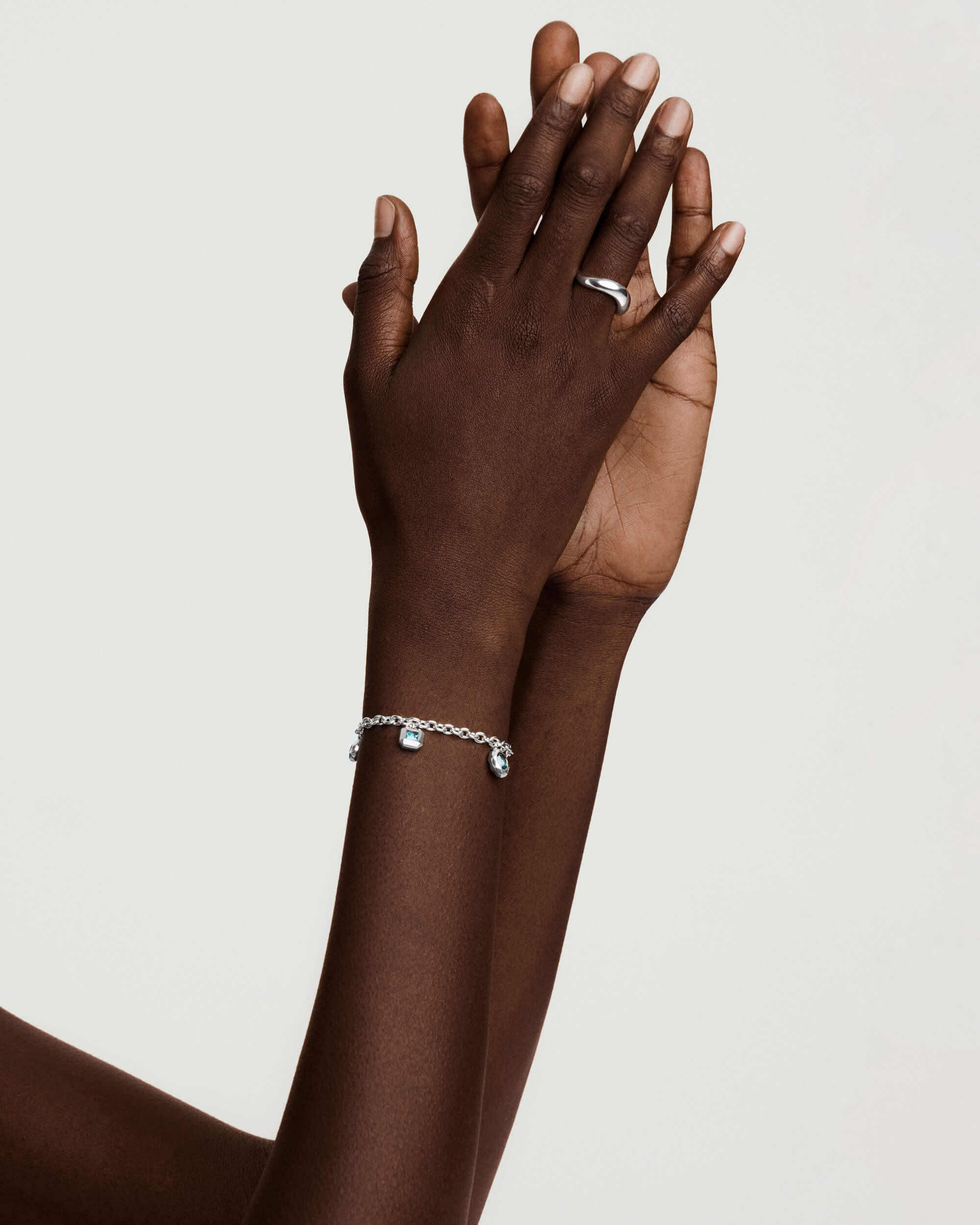 1-Ben-MultiStationBraceletSilverLBT-SS-Stack_032