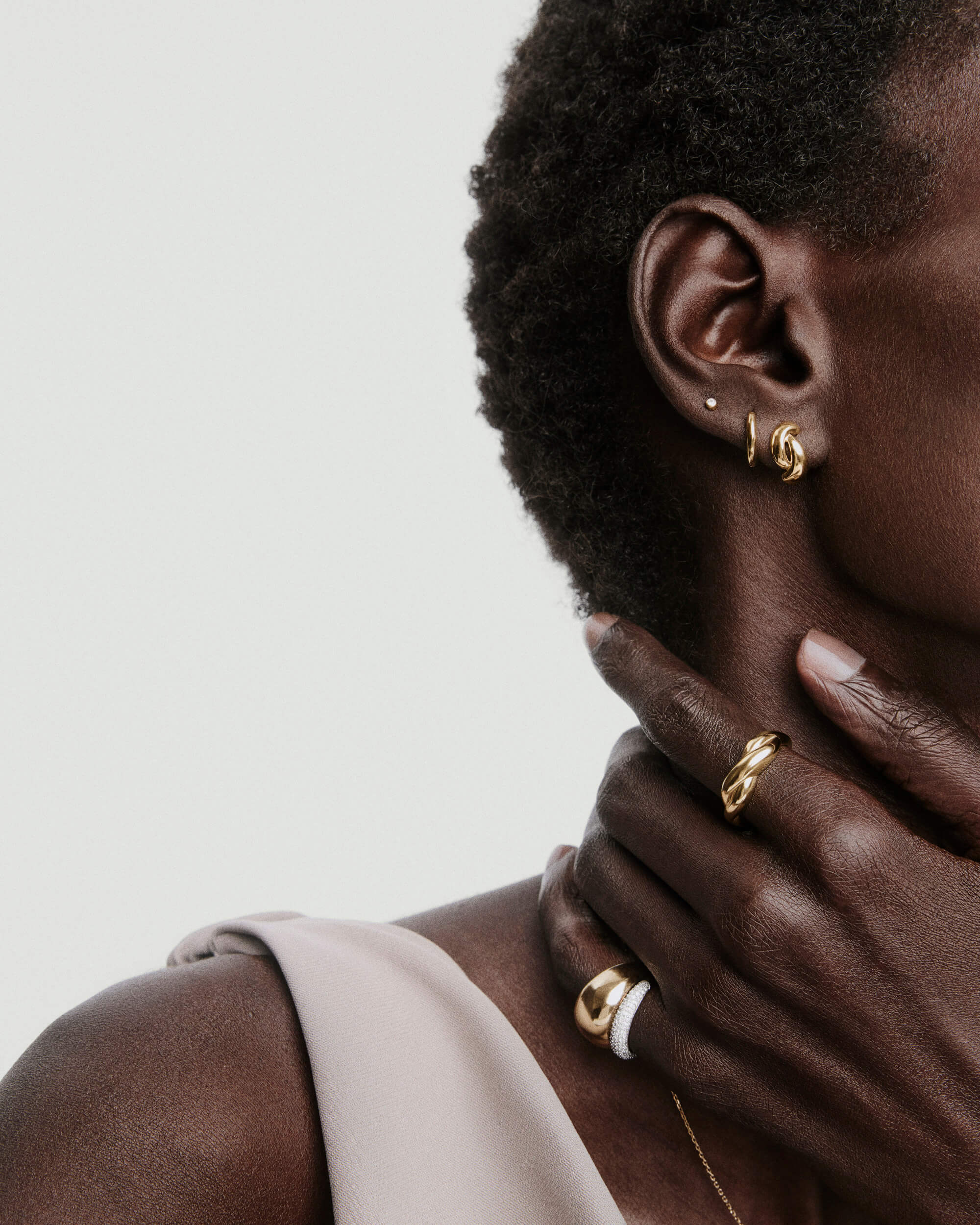 1-BriocheLes_BriocheRing_V_OnFig_058