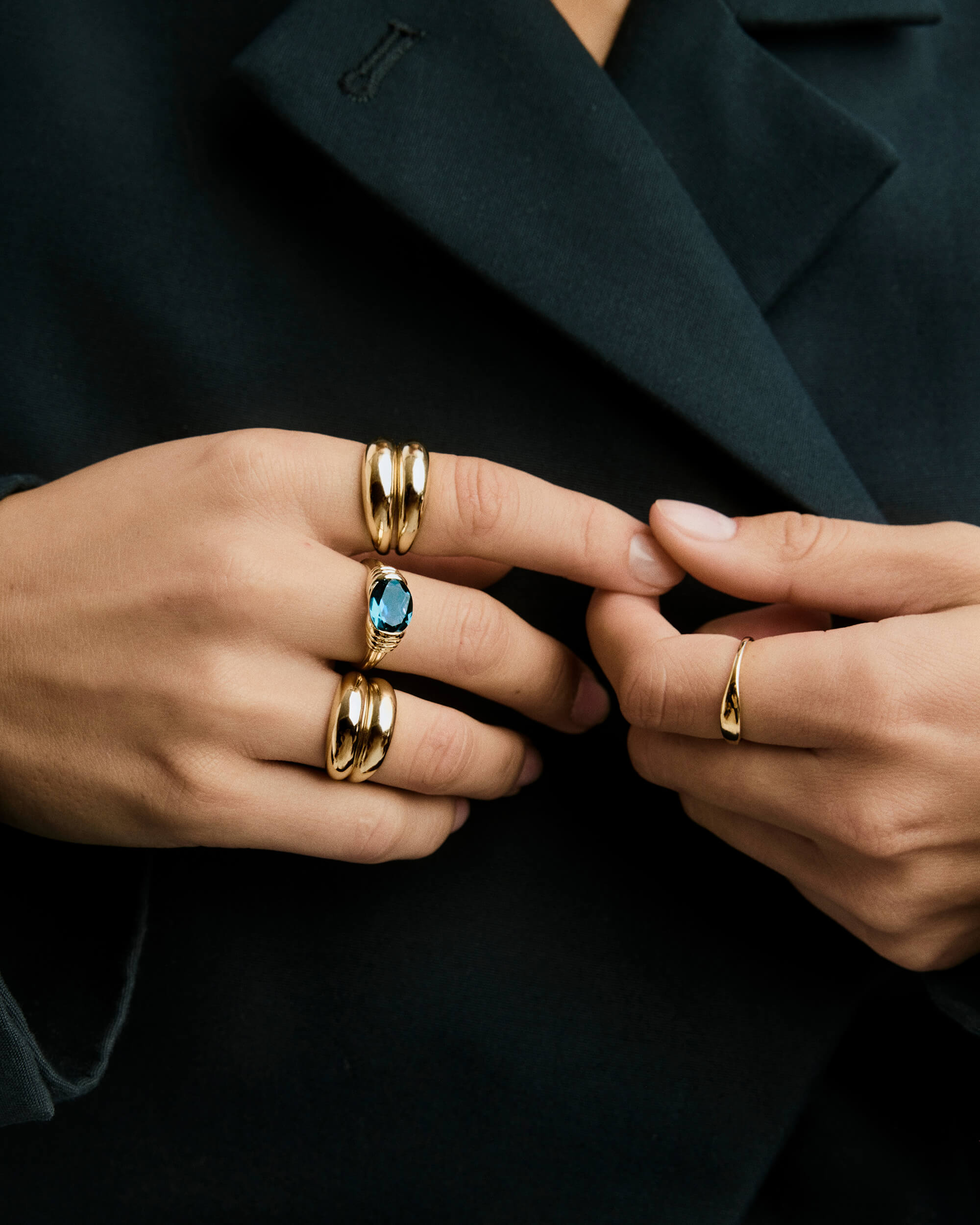 1-HeirloomRingLondonBlueTopaz-YG-Stack_015