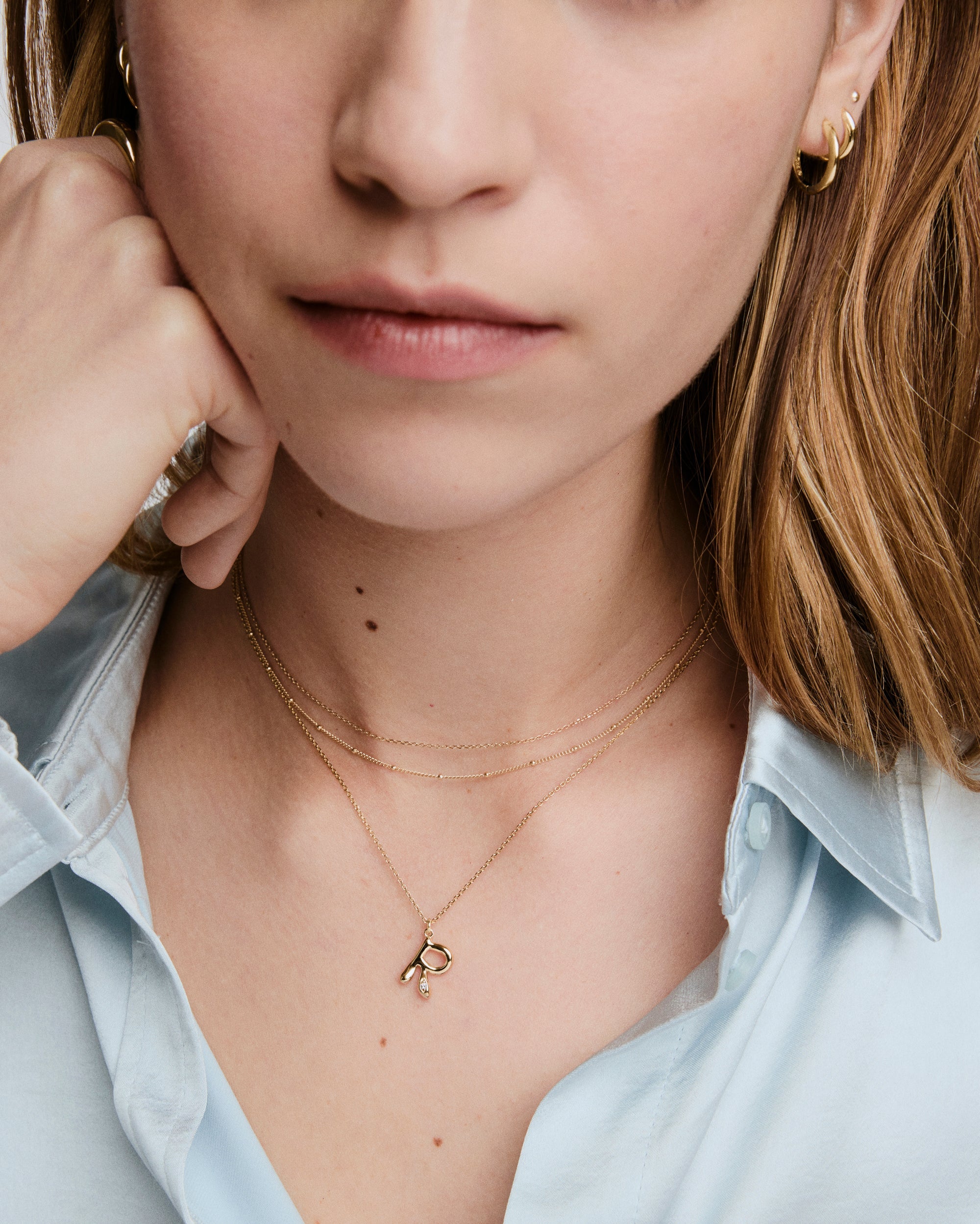 1-NewLetter_LetterPendantNecklace_V_Stack_049