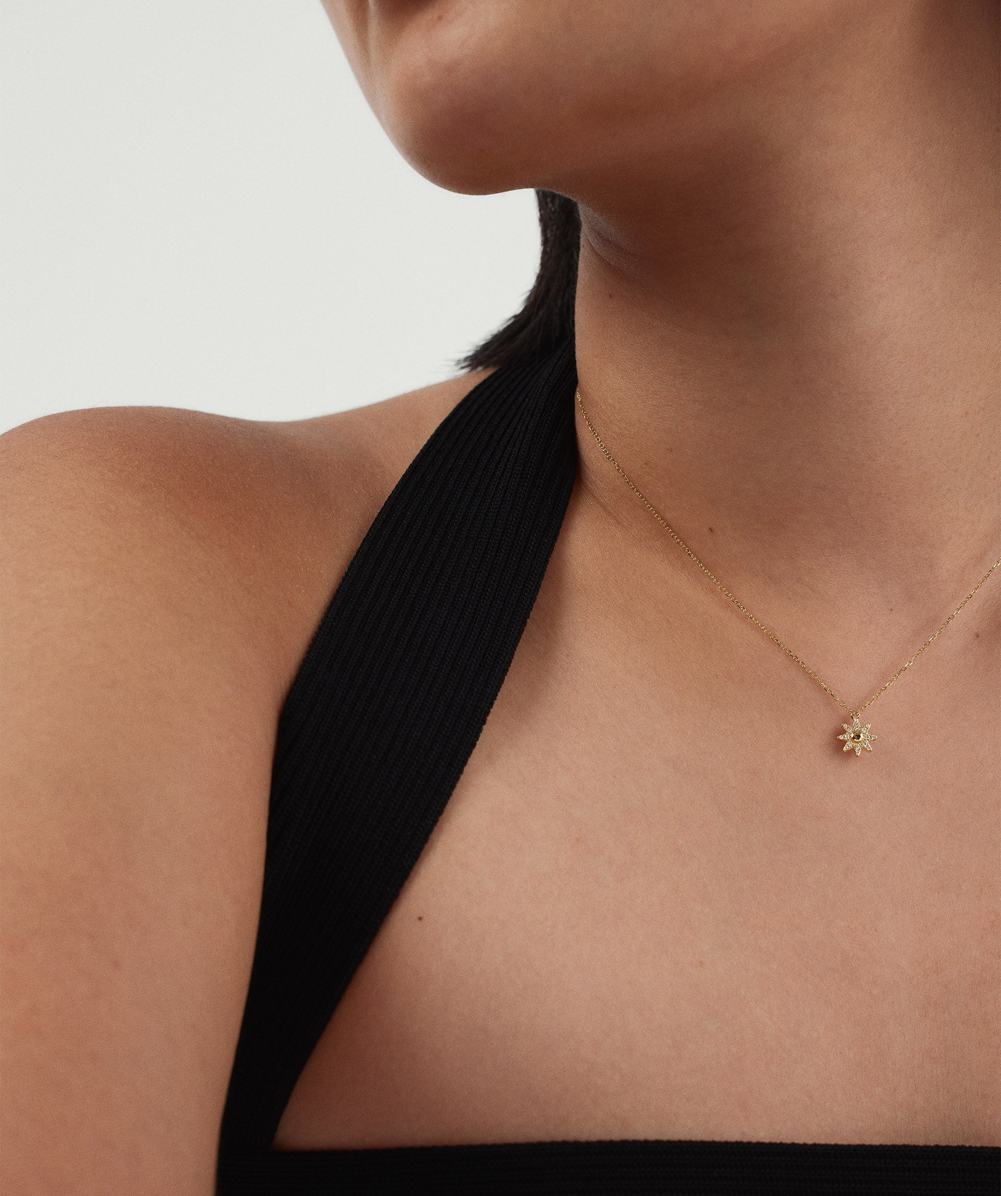 1-PAVEDIAMONDMOTIFNECKLACES-PaveDiamondSunNecklace-14K-Stack_013