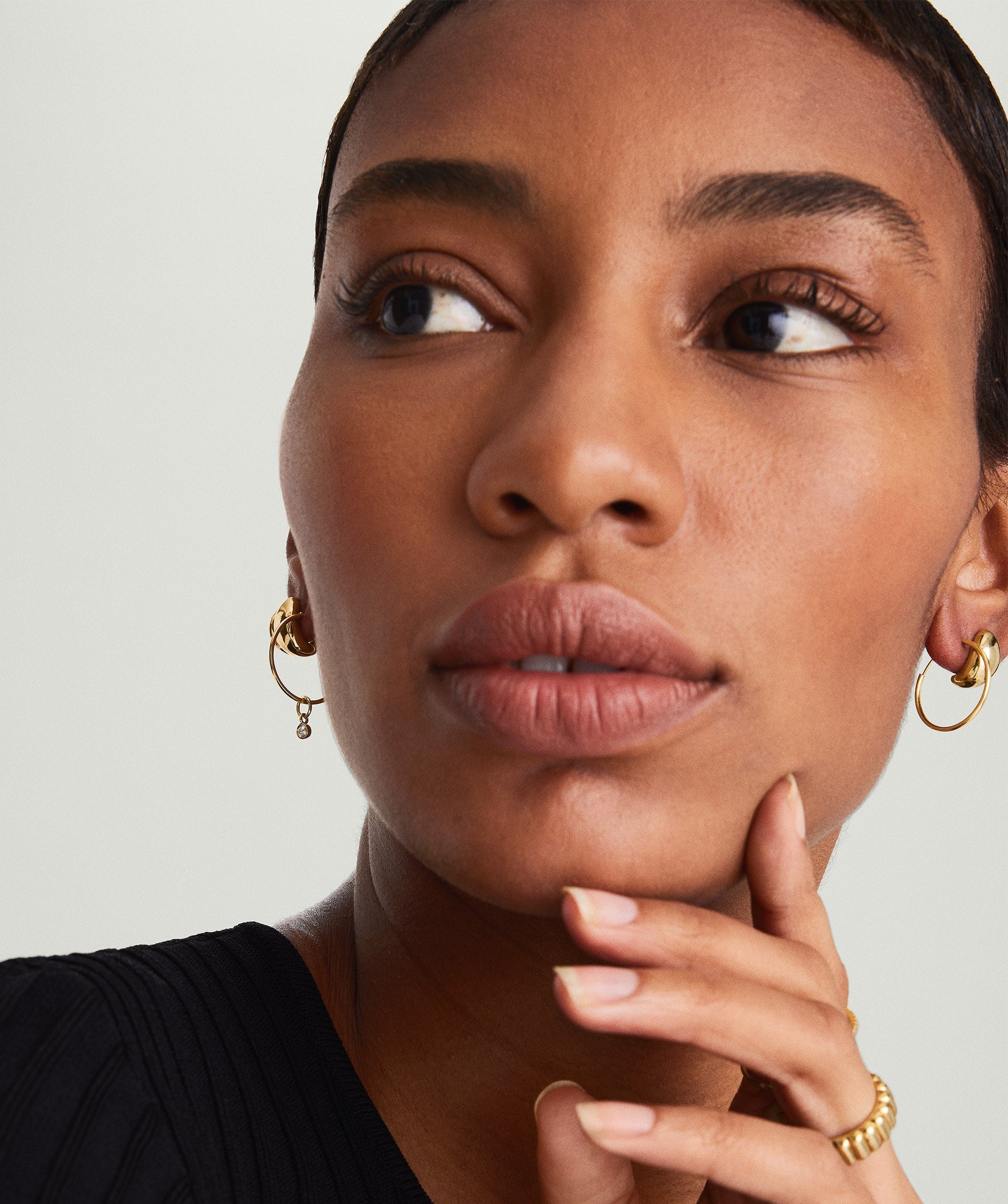 2-BetweenHoops-14K-Stack1_018