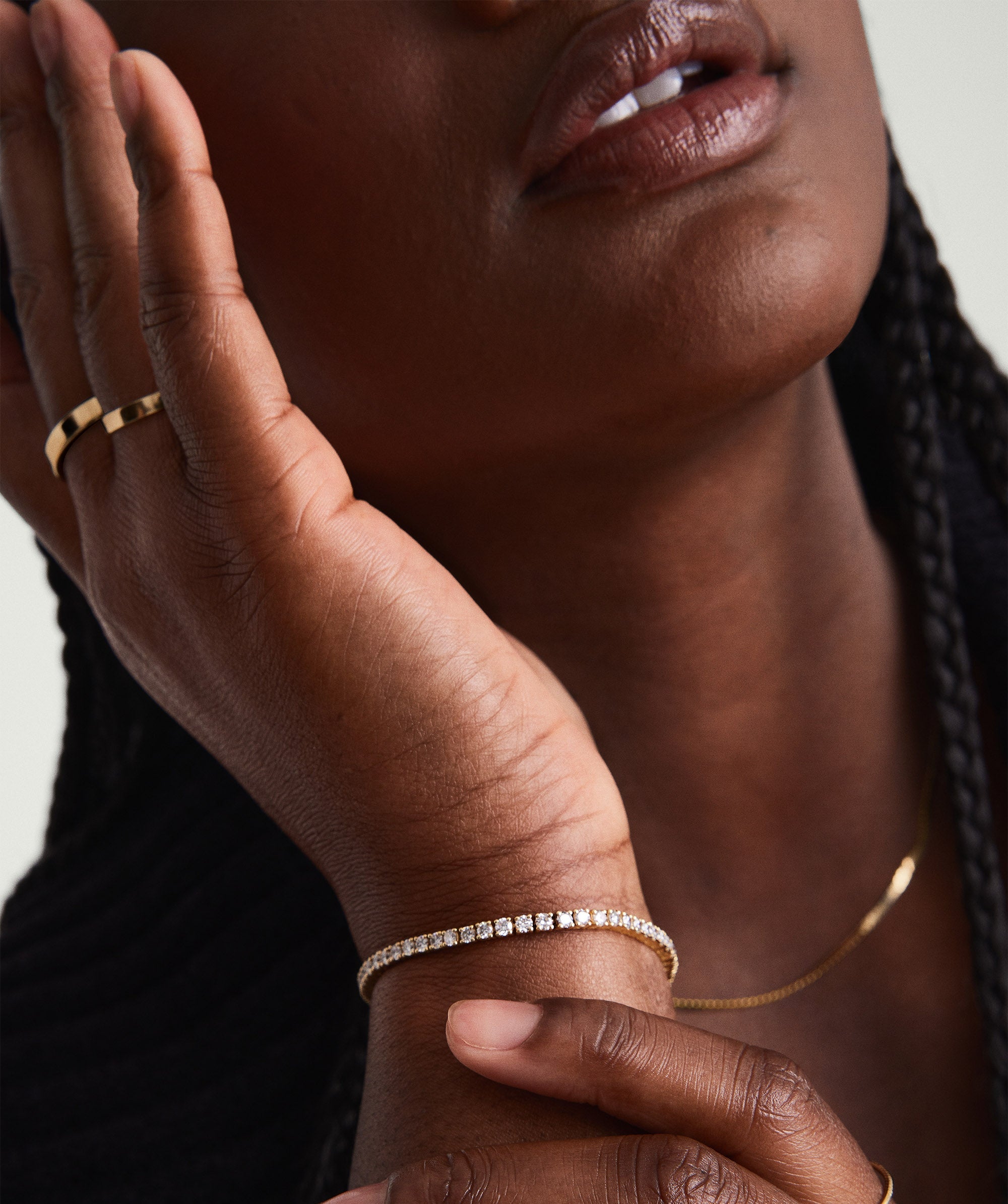 2-LABGROWNDIAMONDS-LGDProngTennisBracelet2.5mm4TCW-YG-Stack1_009