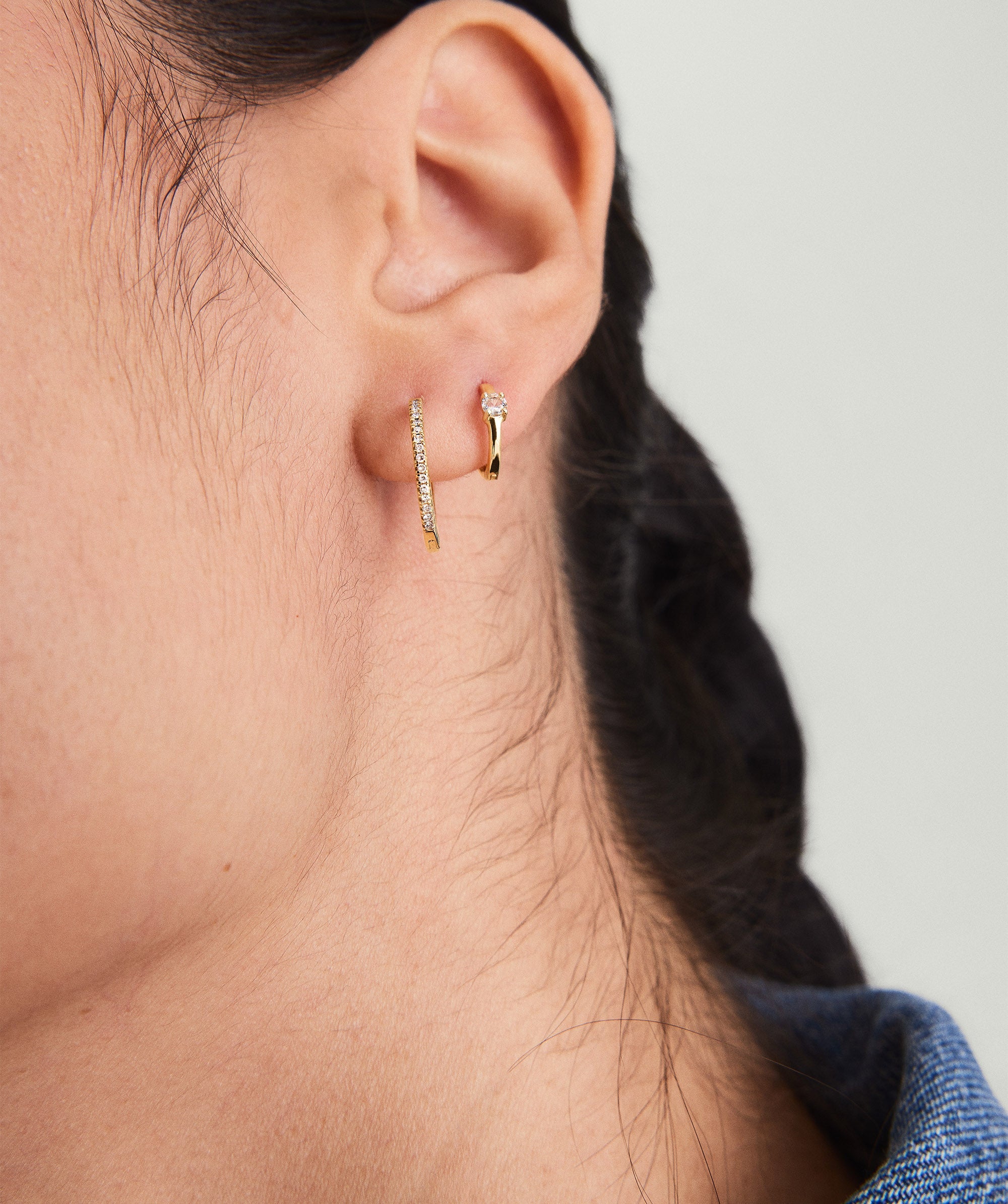 2-SingleColoredMiniHoopWhiteSapphire-14K-Stack2_005