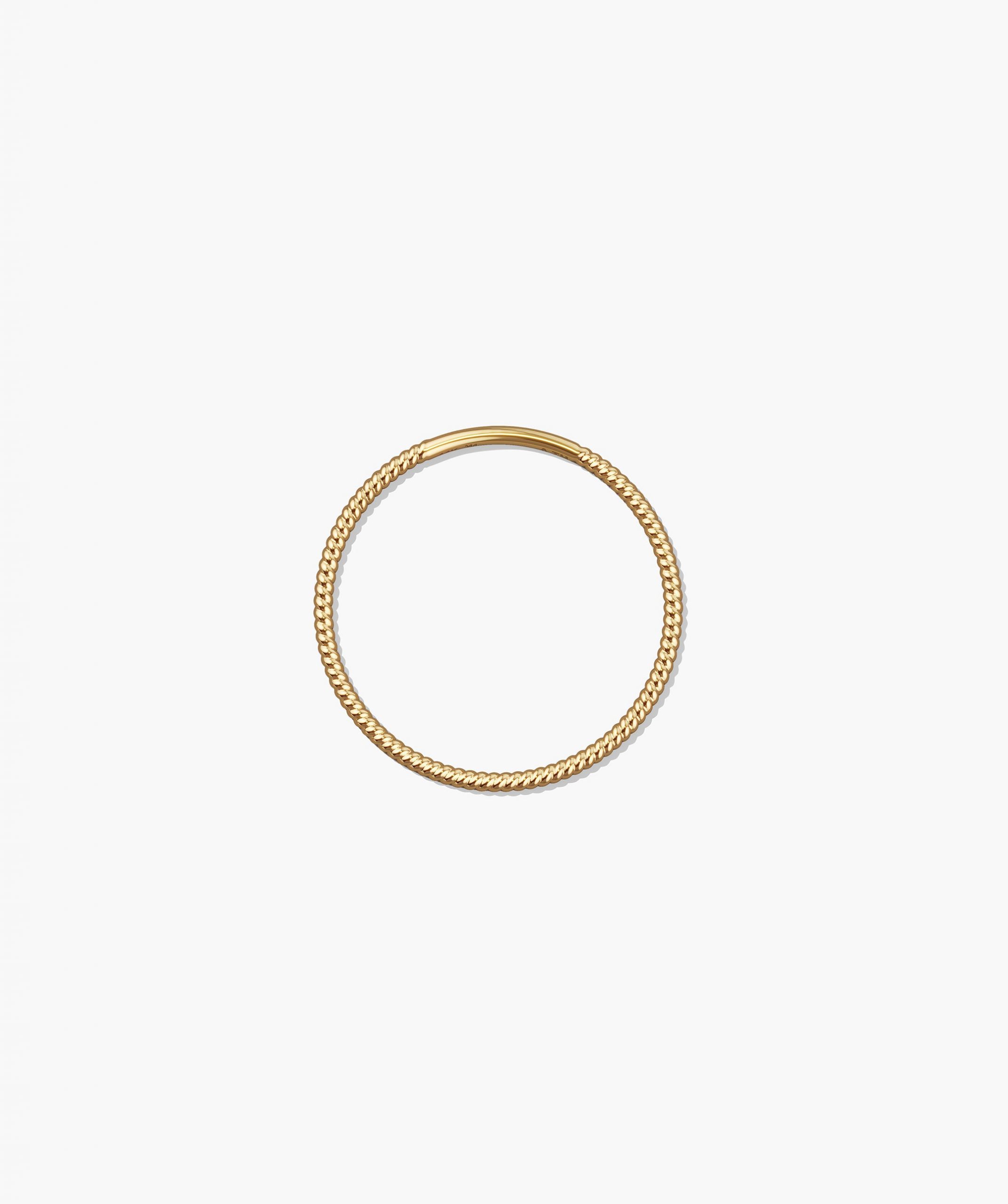 2-Twist_Ring_002_2160x2580_15a1b7cd-98a6-4f1f-bb12-ae8bba52f7b7