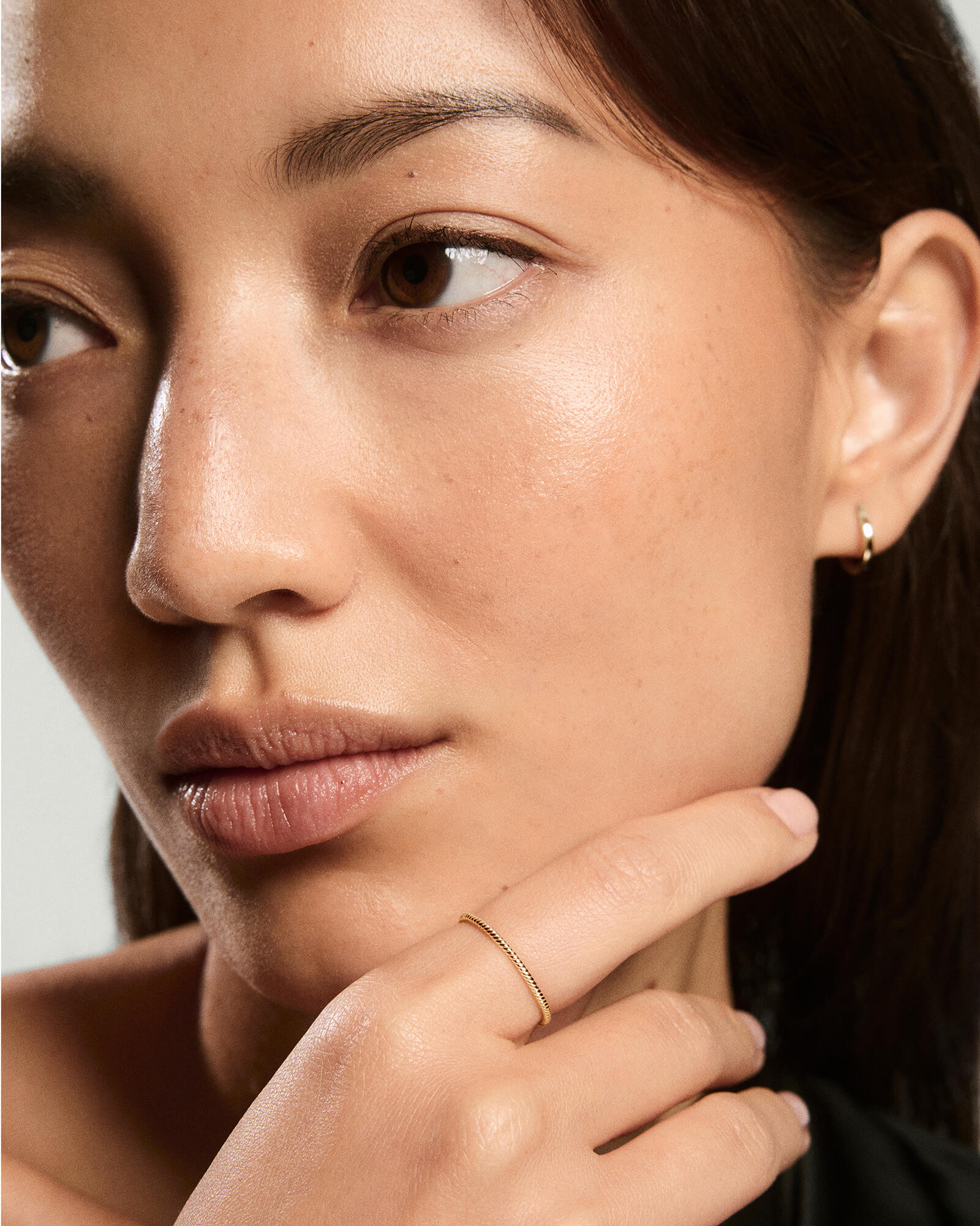 3-10kReshoot_TwistRing_YG_OnFigSolo_005