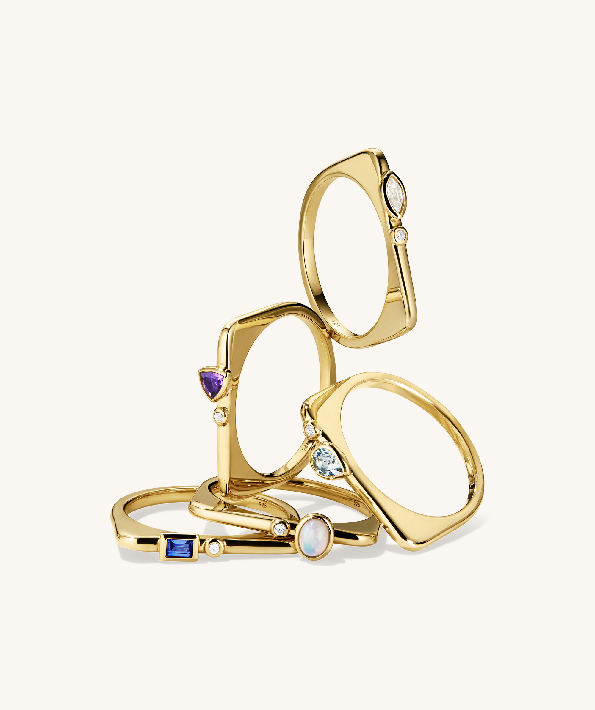 3-PuzzleStackingRings_OffFigStyledStanding_4_PDP_v2_new_9e28d2e9-e5b6-475d-ab01-03c770bee342-1