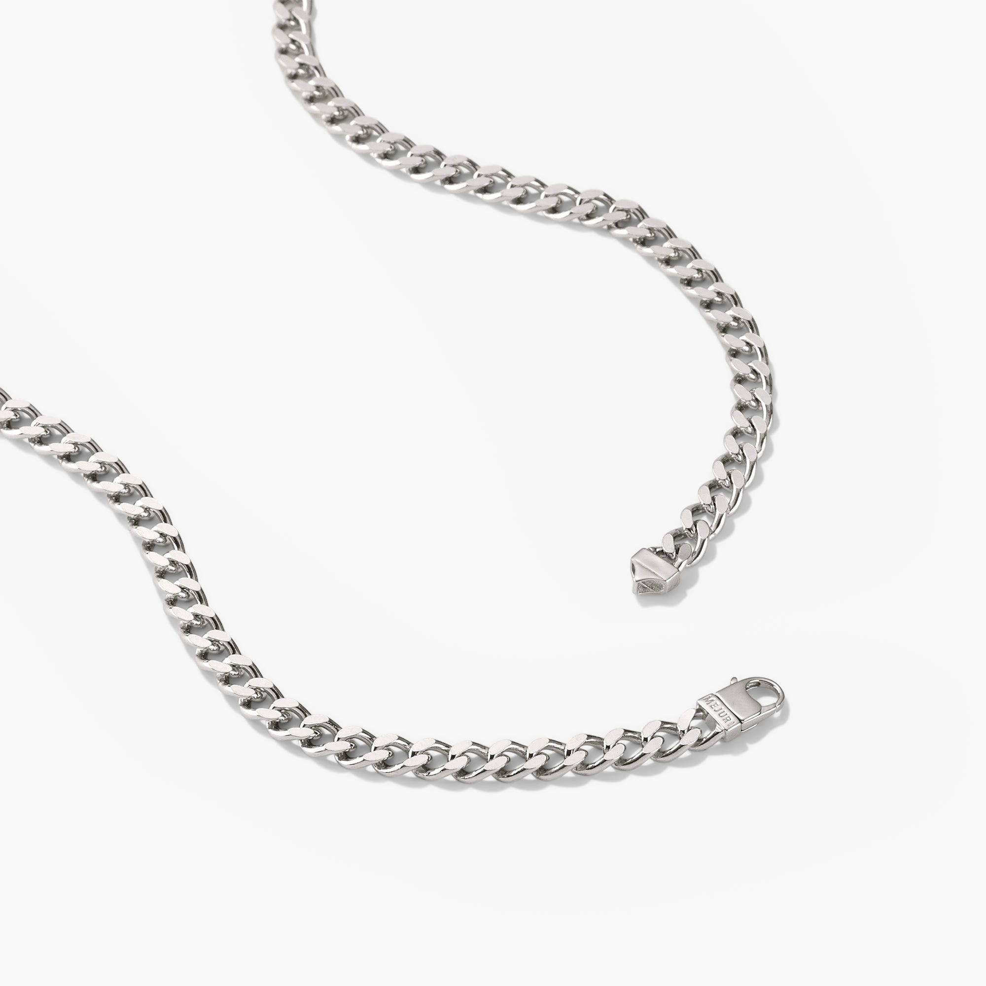 4_Curb_Chain_Necklace_Silver_High_Polish_new_e1618a73-d557-4c1c-8008-d62e80fec22f